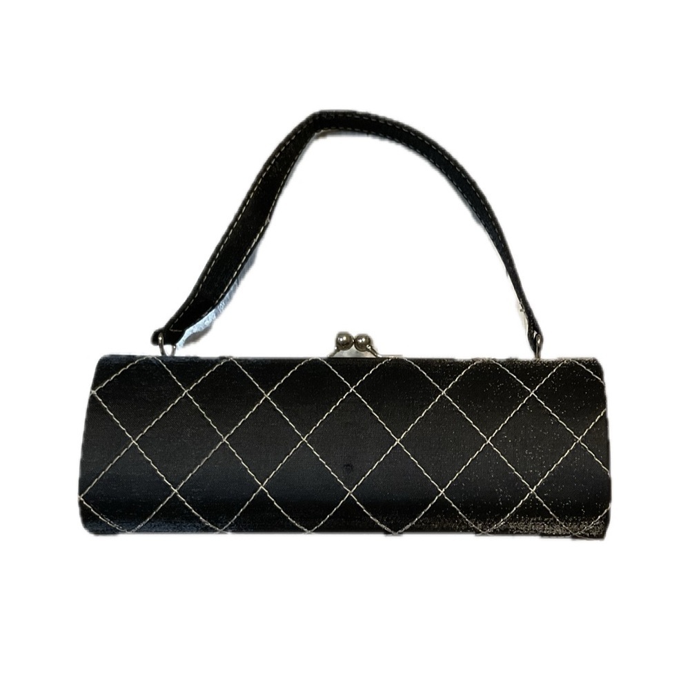 Elegant Black Quilted Women's Handbag clutch